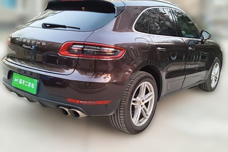 Used Porsche Macan 2017 Macan S 3.0T Rear Right 45 Deg