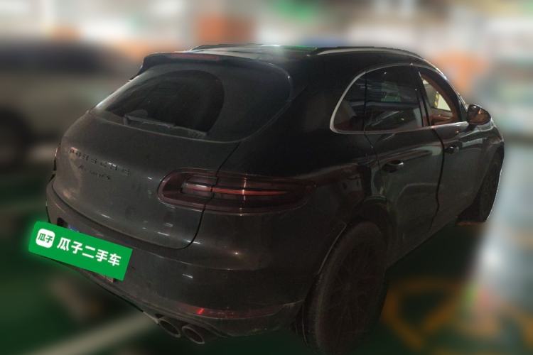 Used Porsche Macan 2017 Macan GTS 3.0T Rear Right 45 Deg