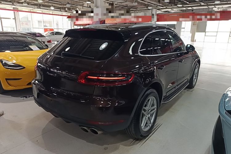 Used Porsche Macan 2017 Macan S 3.0T Rear Right 45 Deg