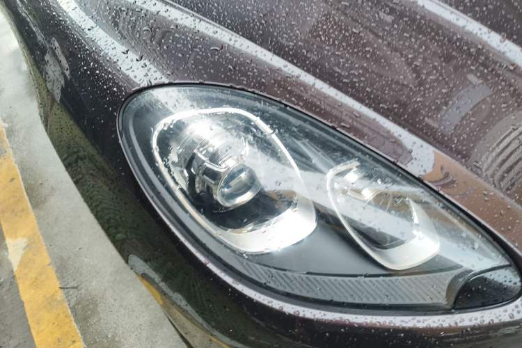 Used Porsche Macan 2017 Macan 2.0T Right Front Headlight