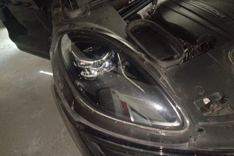 Used Porsche Macan 2017 Macan 2.0T Right Front Headlight