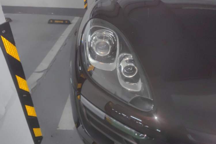 Used Porsche Macan 2017 Macan 2.0T Right Front Headlight