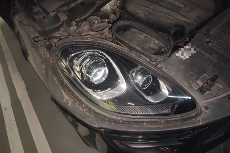 Used Porsche Macan 2017 Macan 2.0T Right Front Headlight