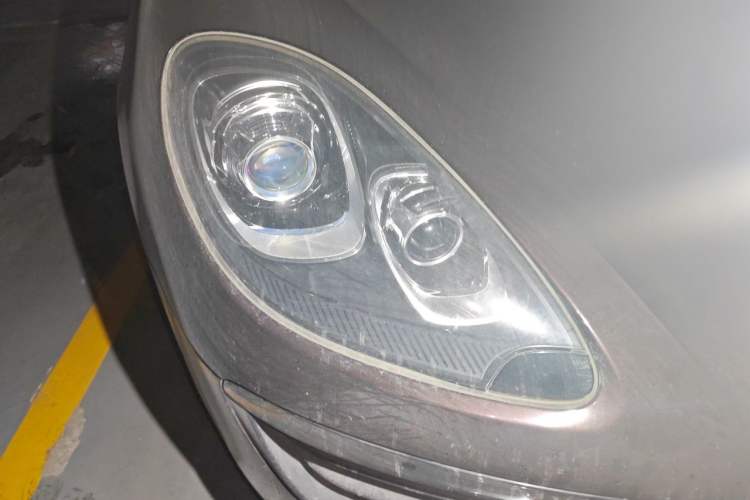 Used Porsche Macan 2017 Macan 2.0T Right Front Headlight