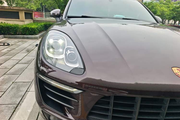 Used Porsche Macan 2017 Macan 2.0T Right Front Headlight
