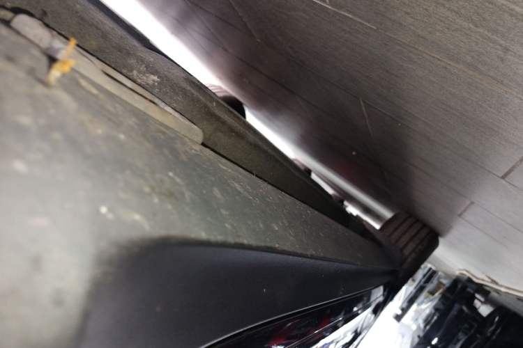 Used Porsche Macan 2017 Macan 2.0T Right Side Sill