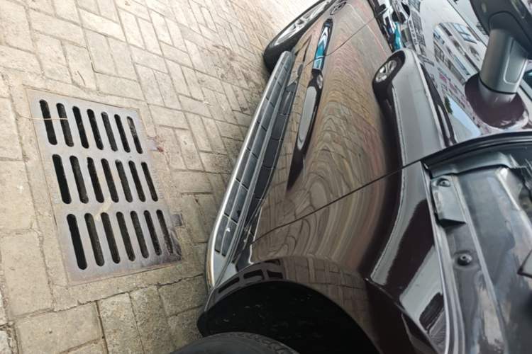 Used Porsche Macan 2017 Macan 2.0T Right Side Sill