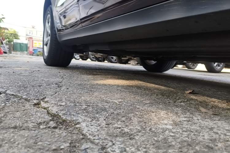 Used Porsche Macan 2017 Macan 2.0T Right Side Sill