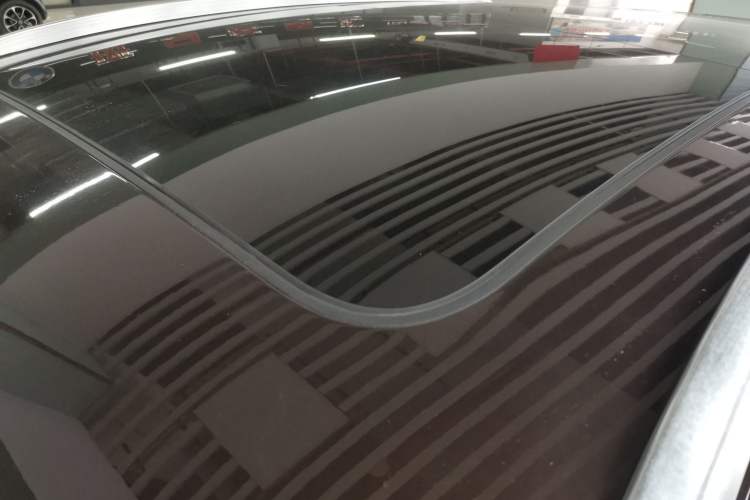 Used Porsche Macan 2017 Macan 2.0T Roof