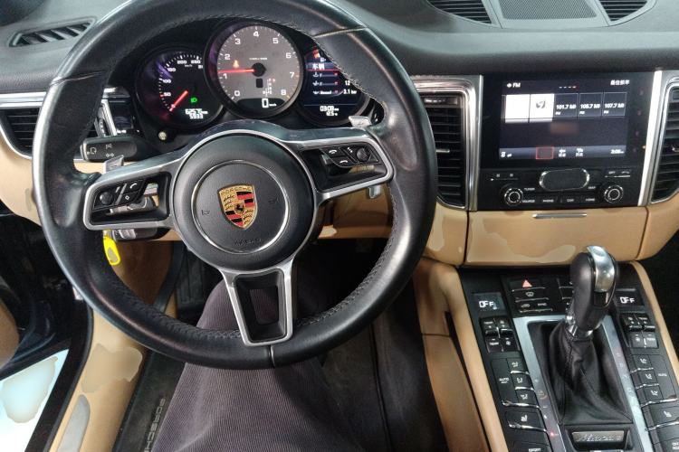 Used Porsche Macan 2017 Macan S 3.0T Steering Wheel