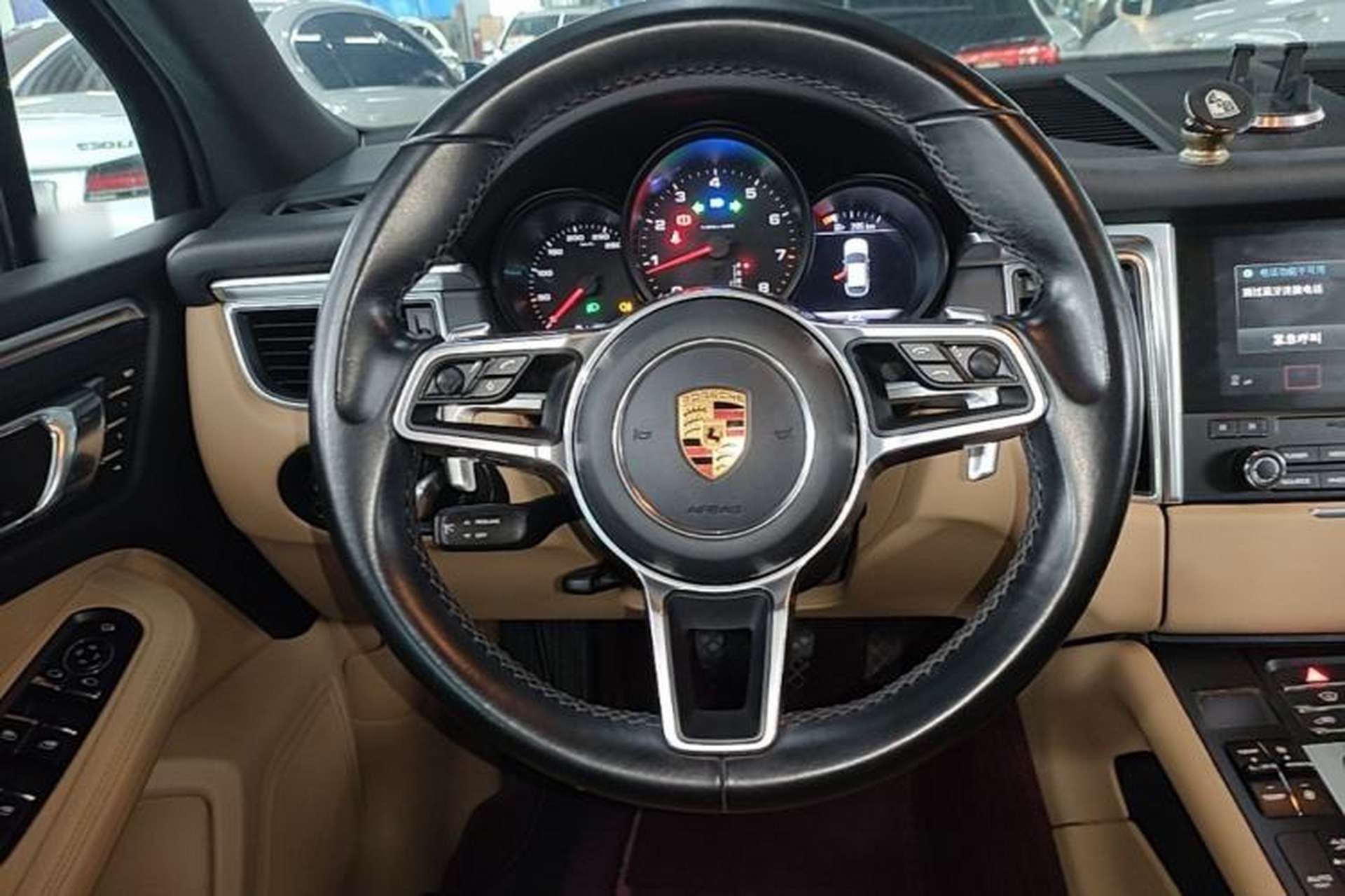Used Porsche Macan 2017 Macan 2.0T Steering Wheel