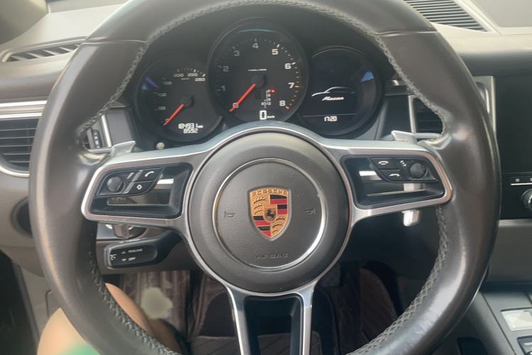 Used Porsche Macan 2017 Macan 2.0T Steering Wheel