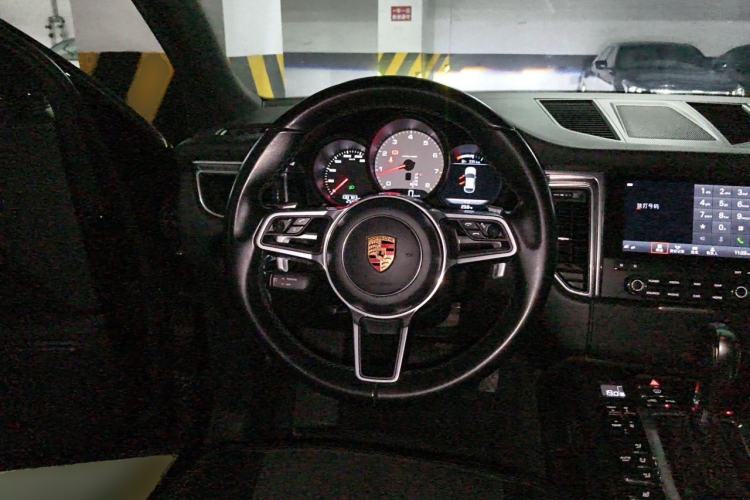 Used Porsche Macan 2017 Macan S 3.0T Steering Wheel