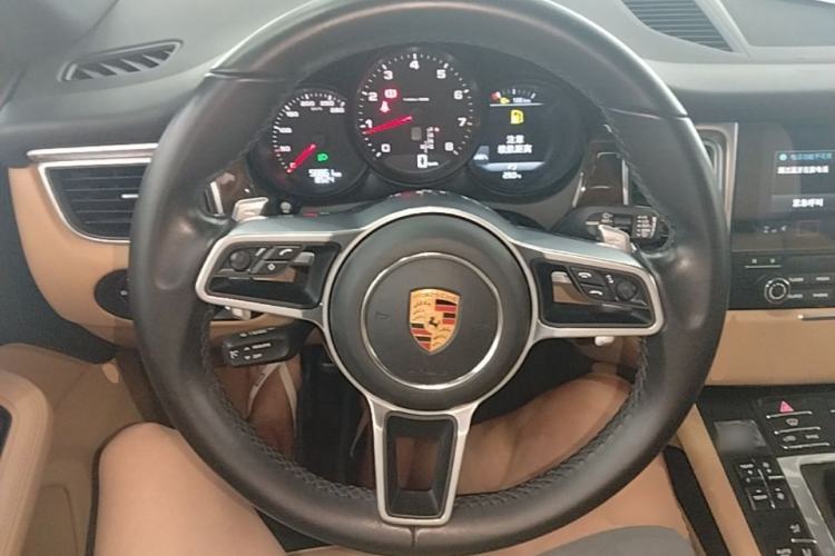 Used Porsche Macan 2017 Macan 2.0T Steering Wheel