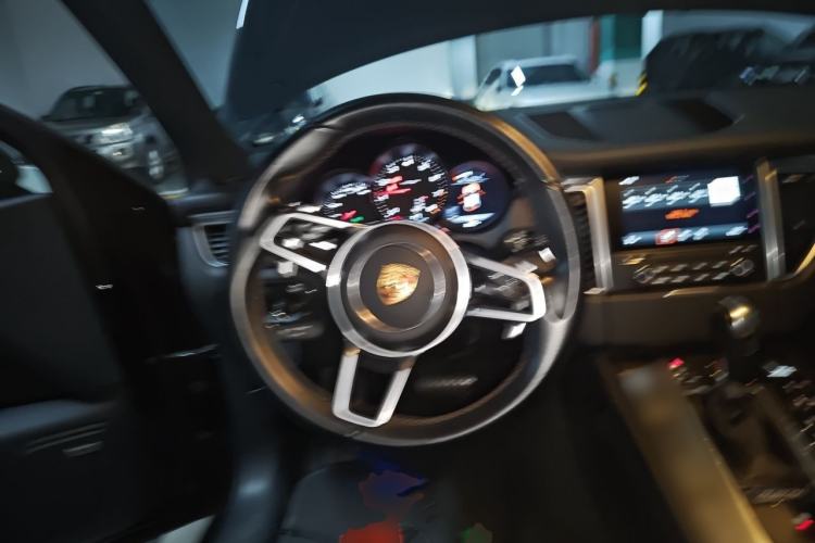 Used Porsche Macan 2017 Macan 2.0T Steering Wheel