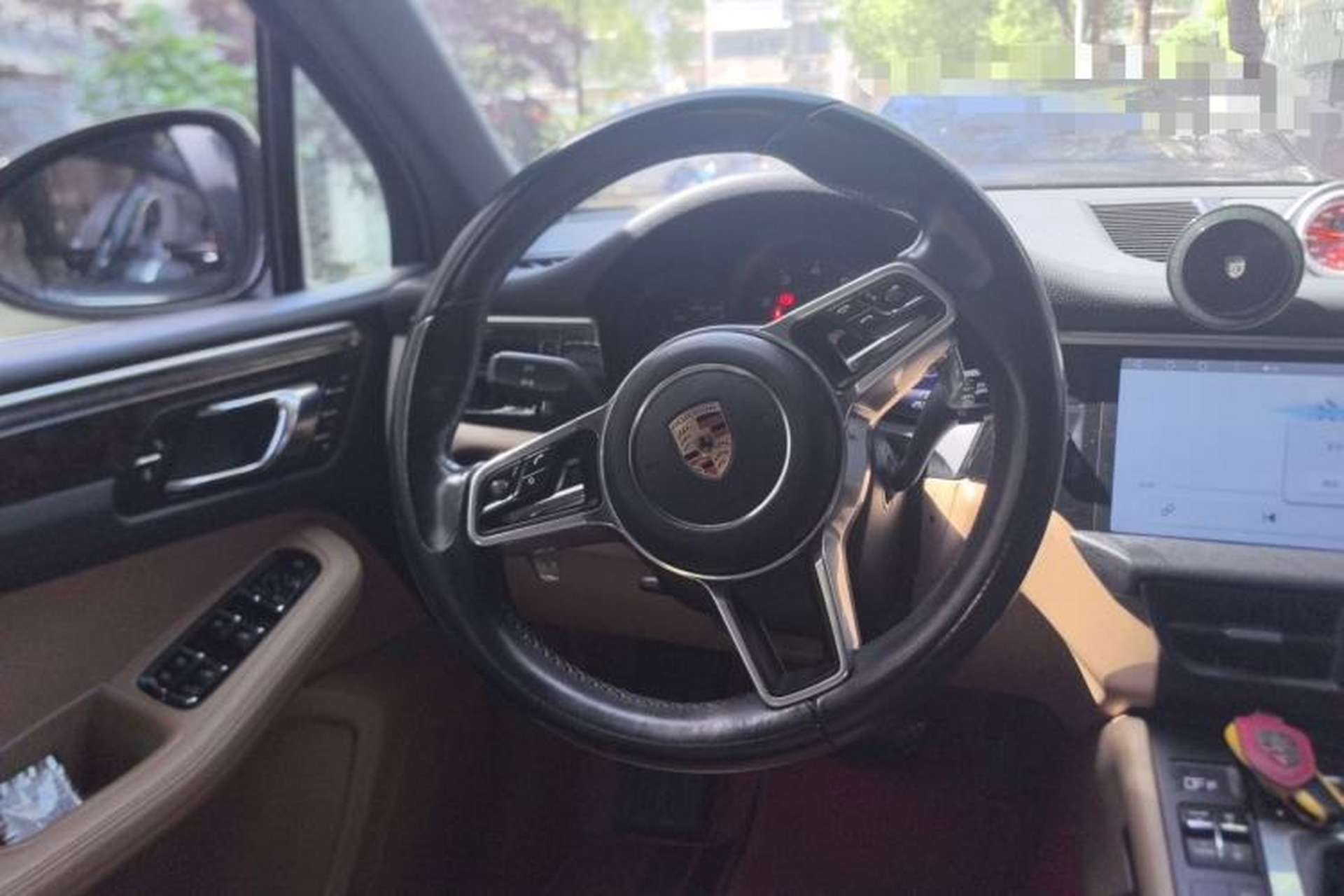 Used Porsche Macan 2017 Macan 2.0T Steering Wheel