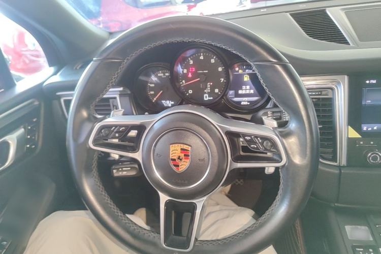 Used Porsche Macan 2017 Macan 2.0T Steering Wheel