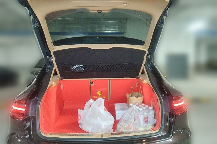 Used Porsche Macan 2017 Macan 2.0T Trunk