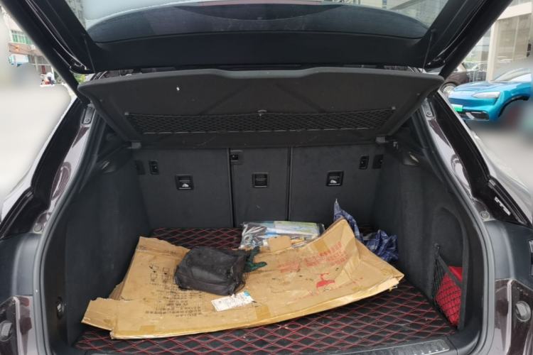 Used Porsche Macan 2017 Macan 2.0T Trunk