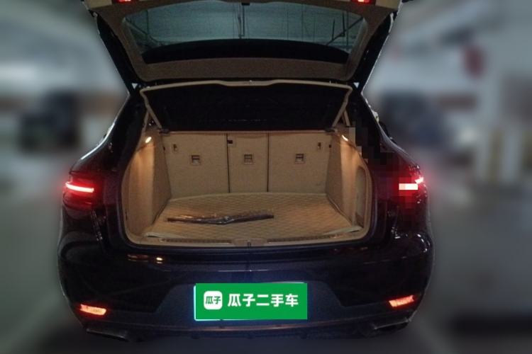Used Porsche Macan 2017 Macan 2.0T Trunk
