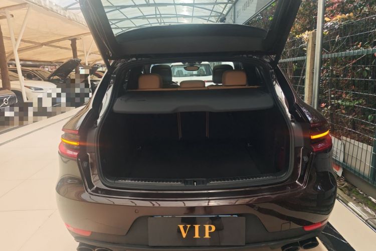 Used Porsche Macan 2017 Macan 2.0T Trunk