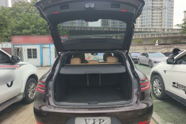 Used Porsche Macan 2017 Macan 2.0T Trunk
