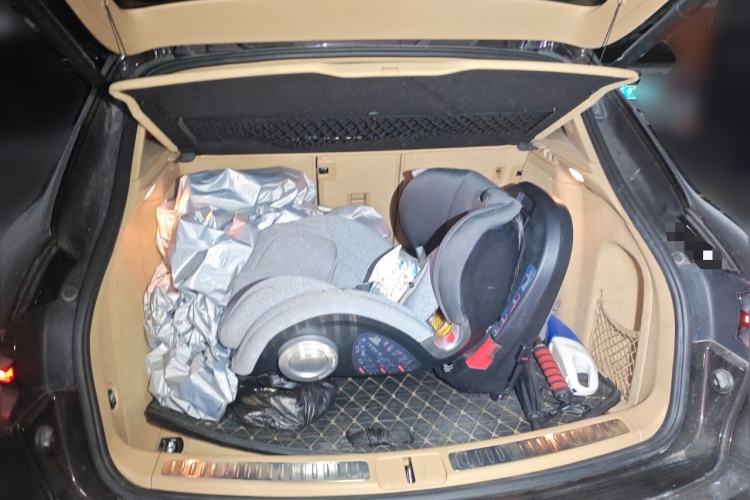 Used Porsche Macan 2017 Macan 2.0T Trunk