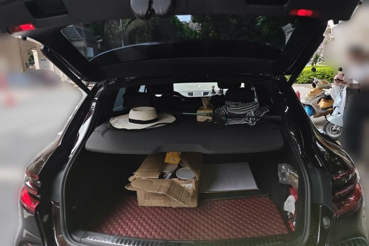 Used Porsche Macan 2017 Macan 2.0T Trunk
