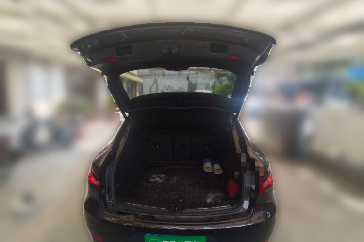 Used Porsche Macan 2017 Macan 2.0T Trunk