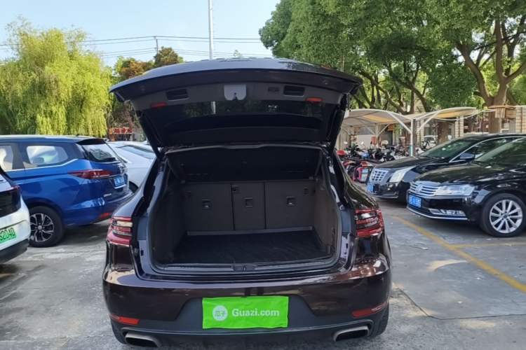 Used Porsche Macan 2017 Macan 2.0T Trunk