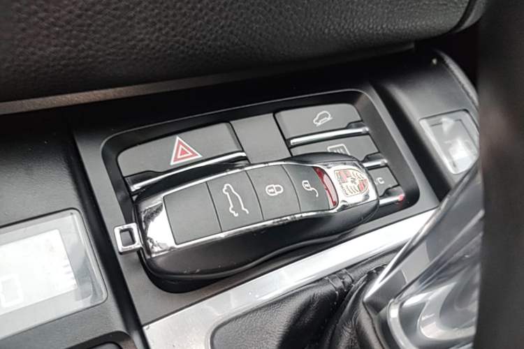 Used Porsche Macan 2017 Macan S 3.0T Vehicle Key