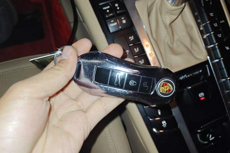 Used Porsche Macan 2017 Macan 2.0T Vehicle Key