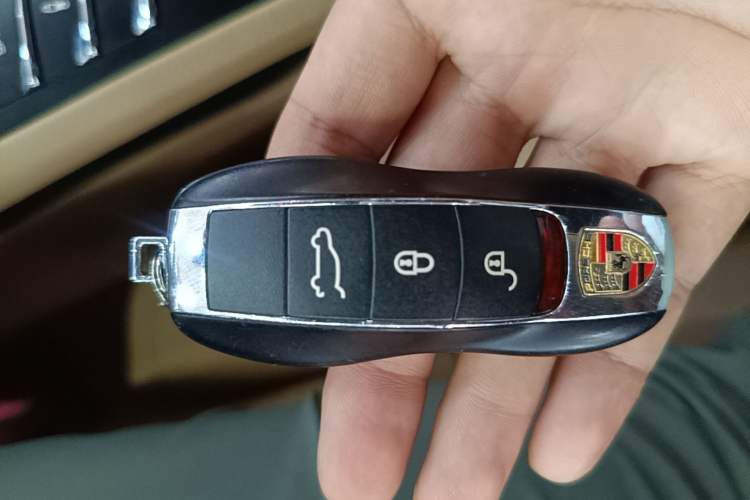 Used Porsche Macan 2017 Macan 2.0T Vehicle Key