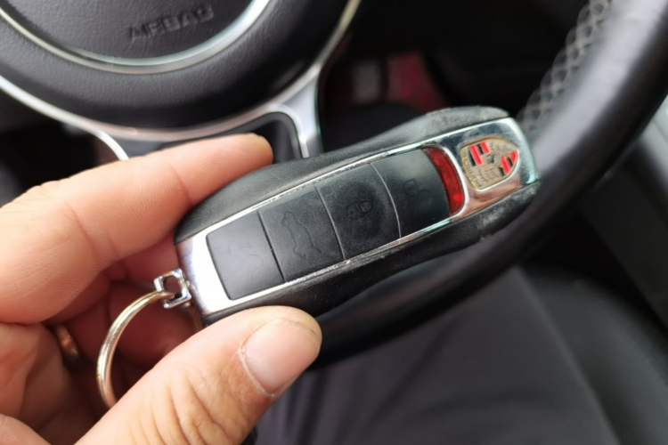 Used Porsche Macan 2017 Macan 2.0T Vehicle Key