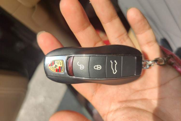 Used Porsche Macan 2017 Macan 2.0T Vehicle Key