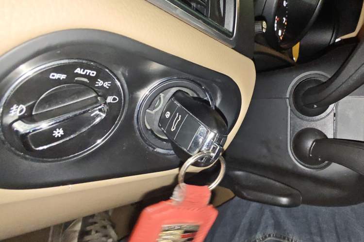 Used Porsche Macan 2017 Macan 2.0T Vehicle Key