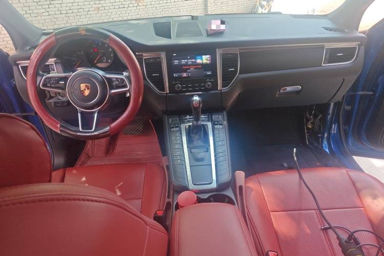 Used Porsche Macan 2017 Macan 2.0T Center Console