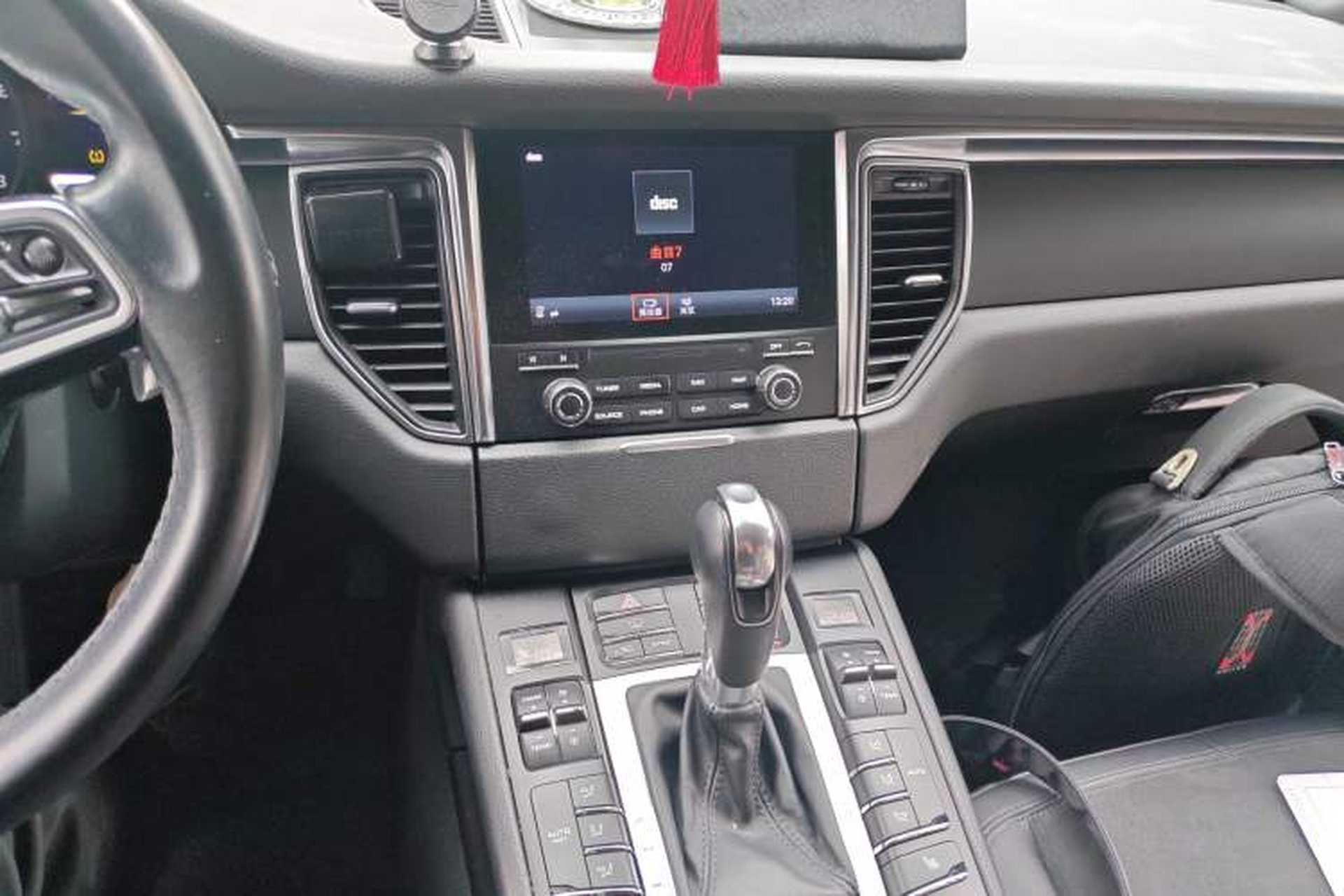 Used Porsche Macan 2017 Macan 2.0T Audio And AC Panel