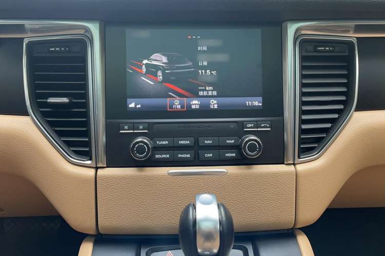 Used Porsche Macan 2017 Macan 2.0T Audio And AC Panel