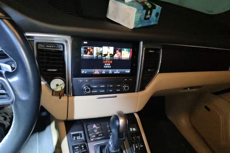 Used Porsche Macan 2017 Macan 2.0T Audio And AC Panel