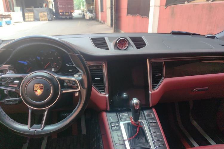 Used Porsche Macan 2017 Macan GTS 3.0T Center Console