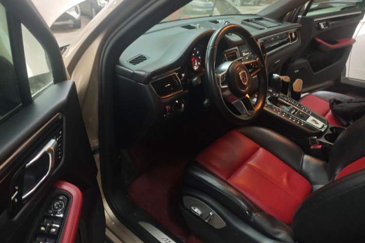 Used Porsche Macan 2017 Macan S 3.0T Driver Seat