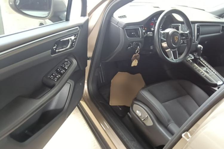 Used Porsche Macan 2017 Macan 2.0T Driver Seat