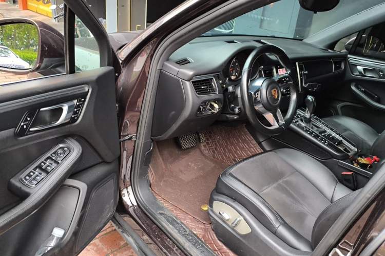 Used Porsche Macan 2017 Macan 2.0T Driver Seat