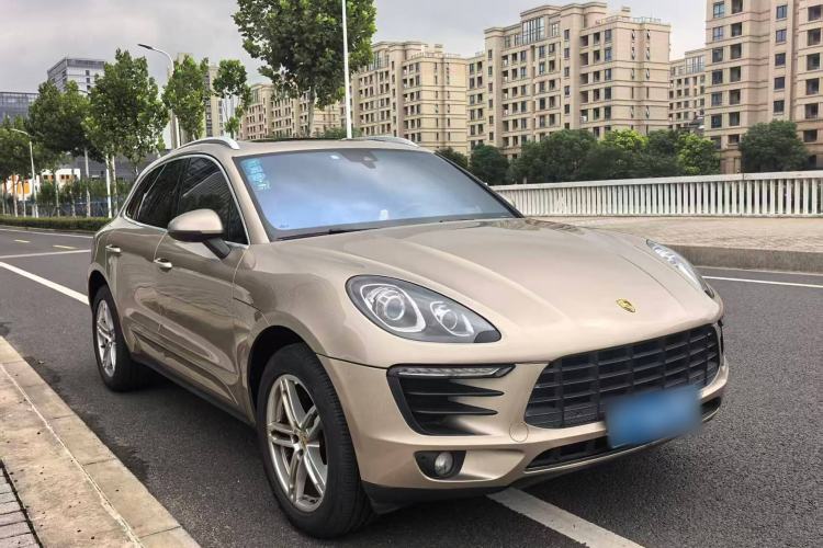 Used Porsche Macan 2017 Macan 2.0T Exterior 3