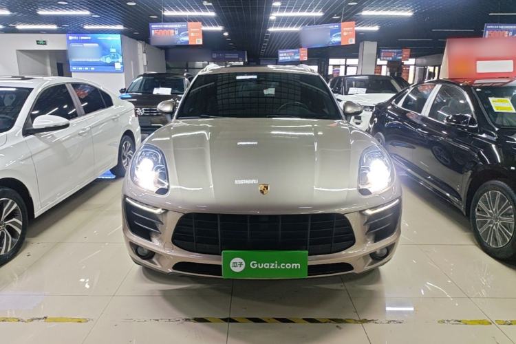 Used Porsche Macan 2017 Macan 2.0T Front