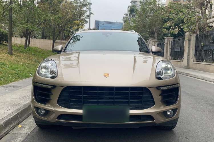 Used Porsche Macan 2017 Macan 2.0T Front
