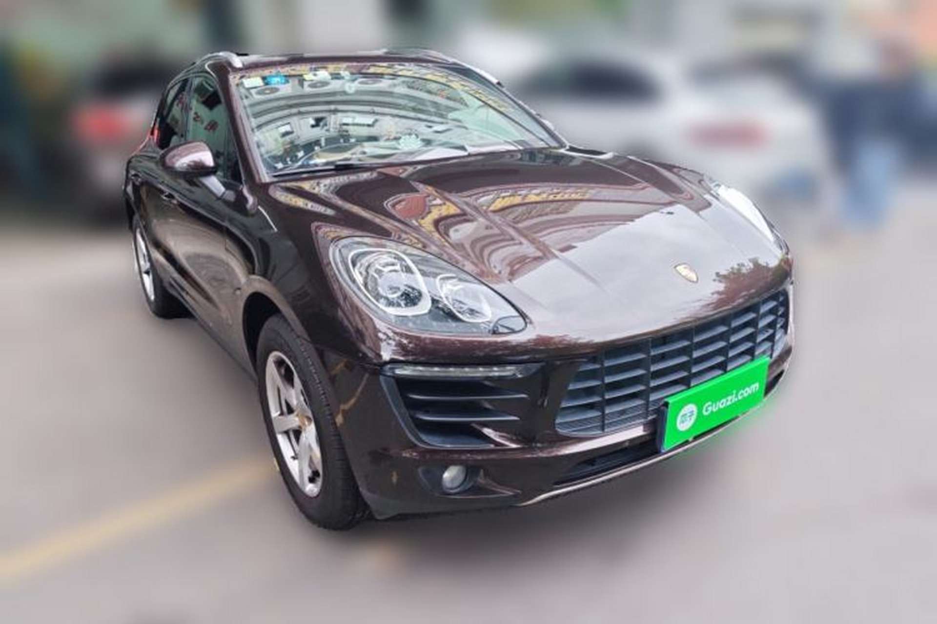 Used Porsche Macan 2017 Macan 2.0T Front Right 45 Deg