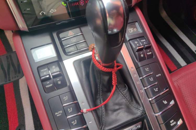 Used Porsche Macan 2017 Macan GTS 3.0T Gear Lever