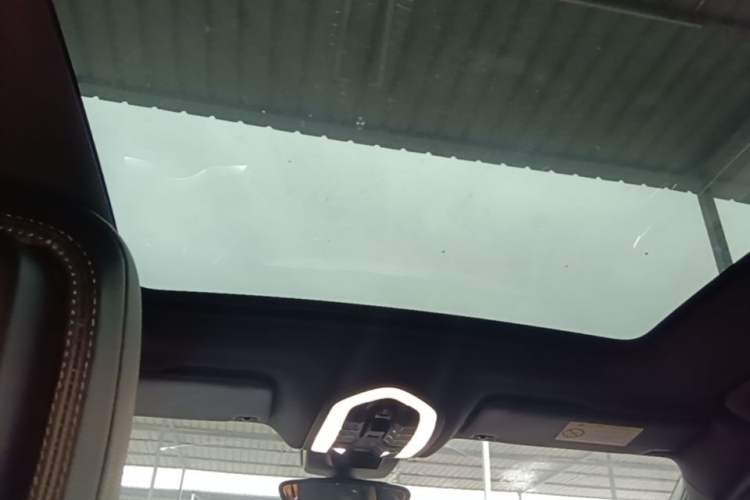 Used Porsche Macan 2017 Macan 2.0T Headliner